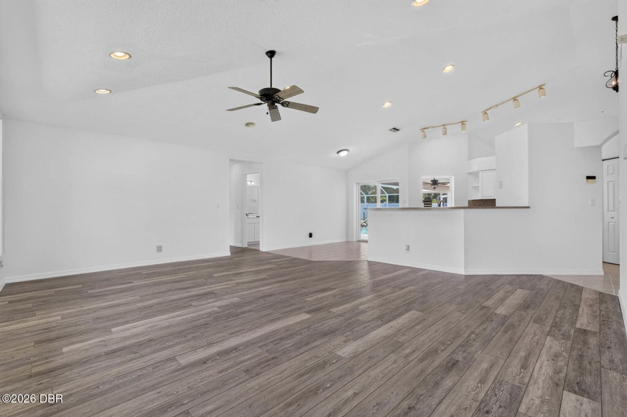 10 Burbank Drive, Palm Coast, FL 32137 Photo
