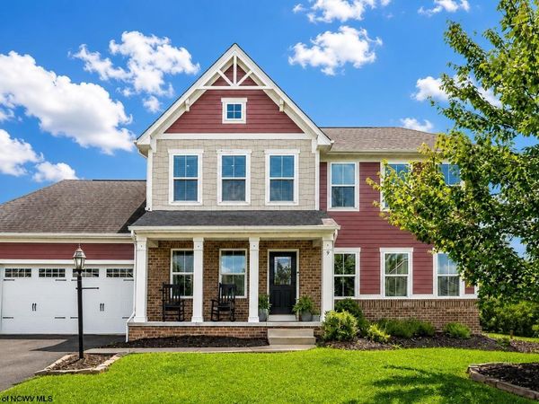 9 Highline Pass Lane, Morgantown, WV 26508