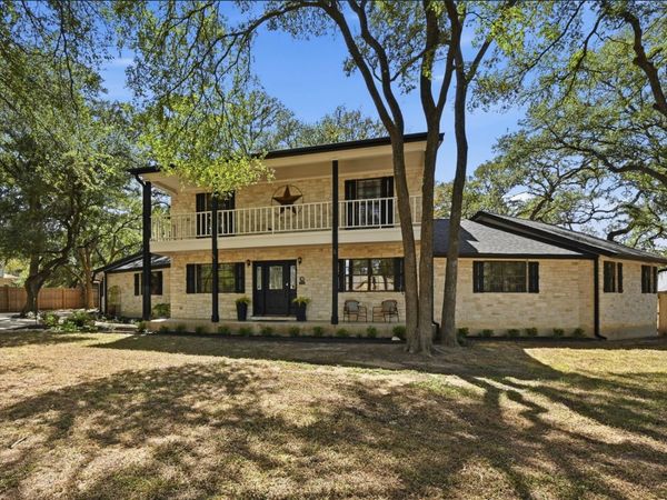 224 Maple DR, Mountain City, TX 78610