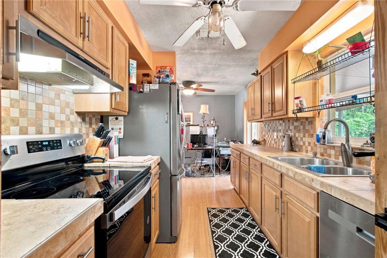 7723 Avonwood Court , Orlando, FL 32810 Photo