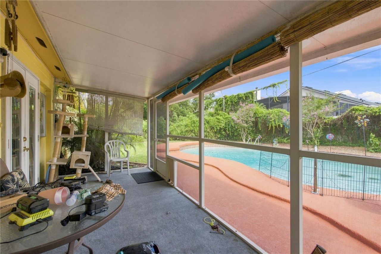 7723 Avonwood Court , Orlando, FL 32810 Photo