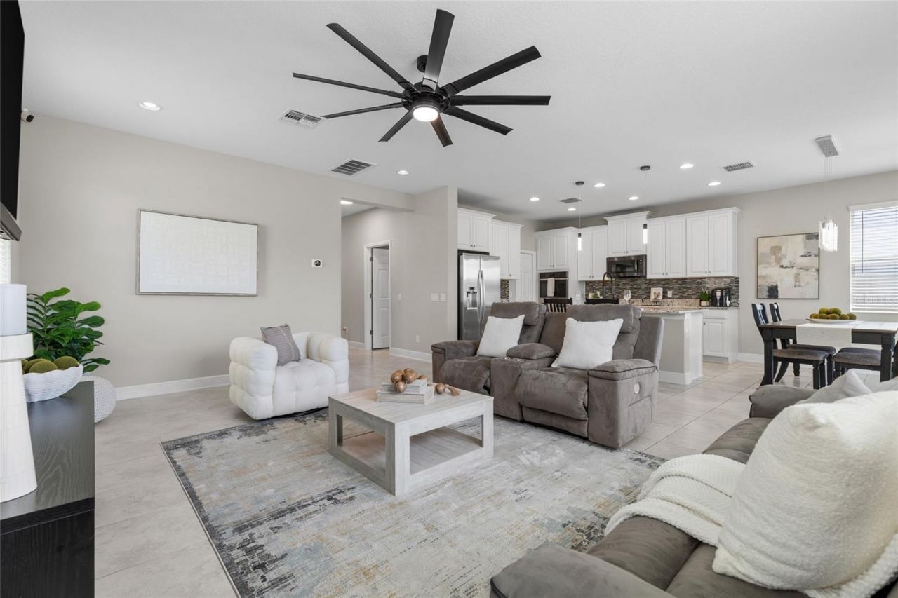 16159 Monterey Greens Circle, Tampa, FL 33647 Photo