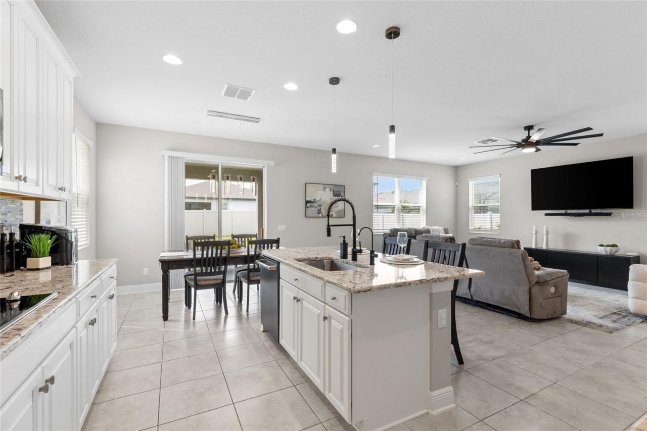 16159 Monterey Greens Circle, Tampa, FL 33647 Photo