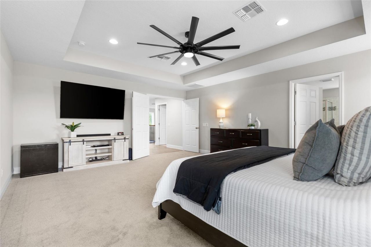 16159 Monterey Greens Circle, Tampa, FL 33647 Photo
