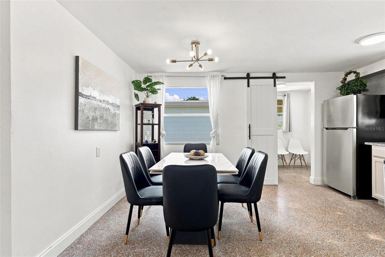 13313 2nd Street E, Madeira Beach, FL 33708 Photo