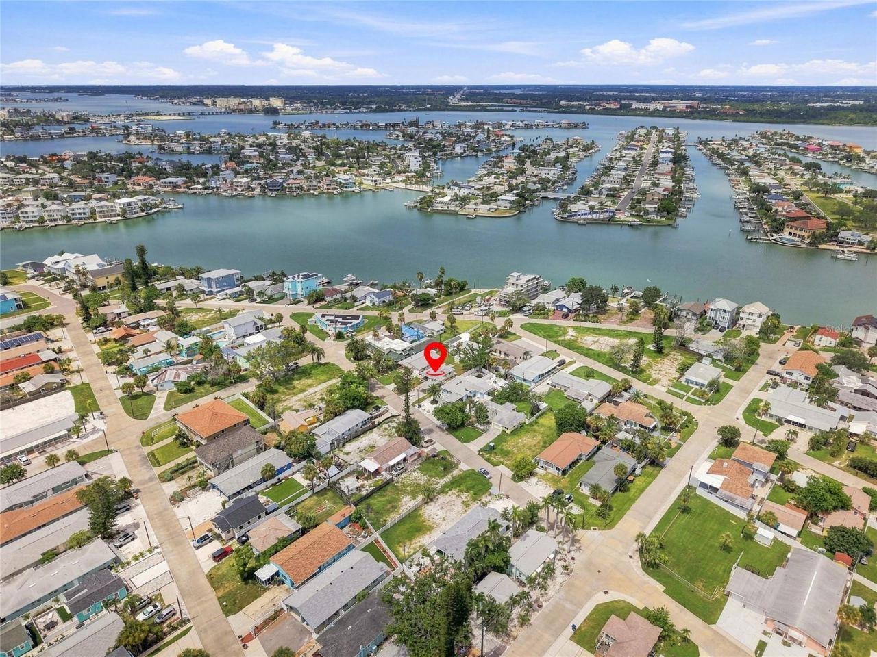 13313 2nd Street E, Madeira Beach, FL 33708 Photo