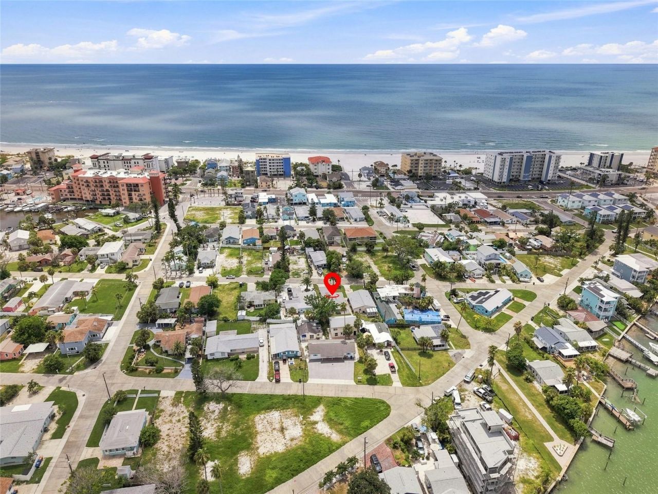 13313 2nd Street E, Madeira Beach, FL 33708 Photo