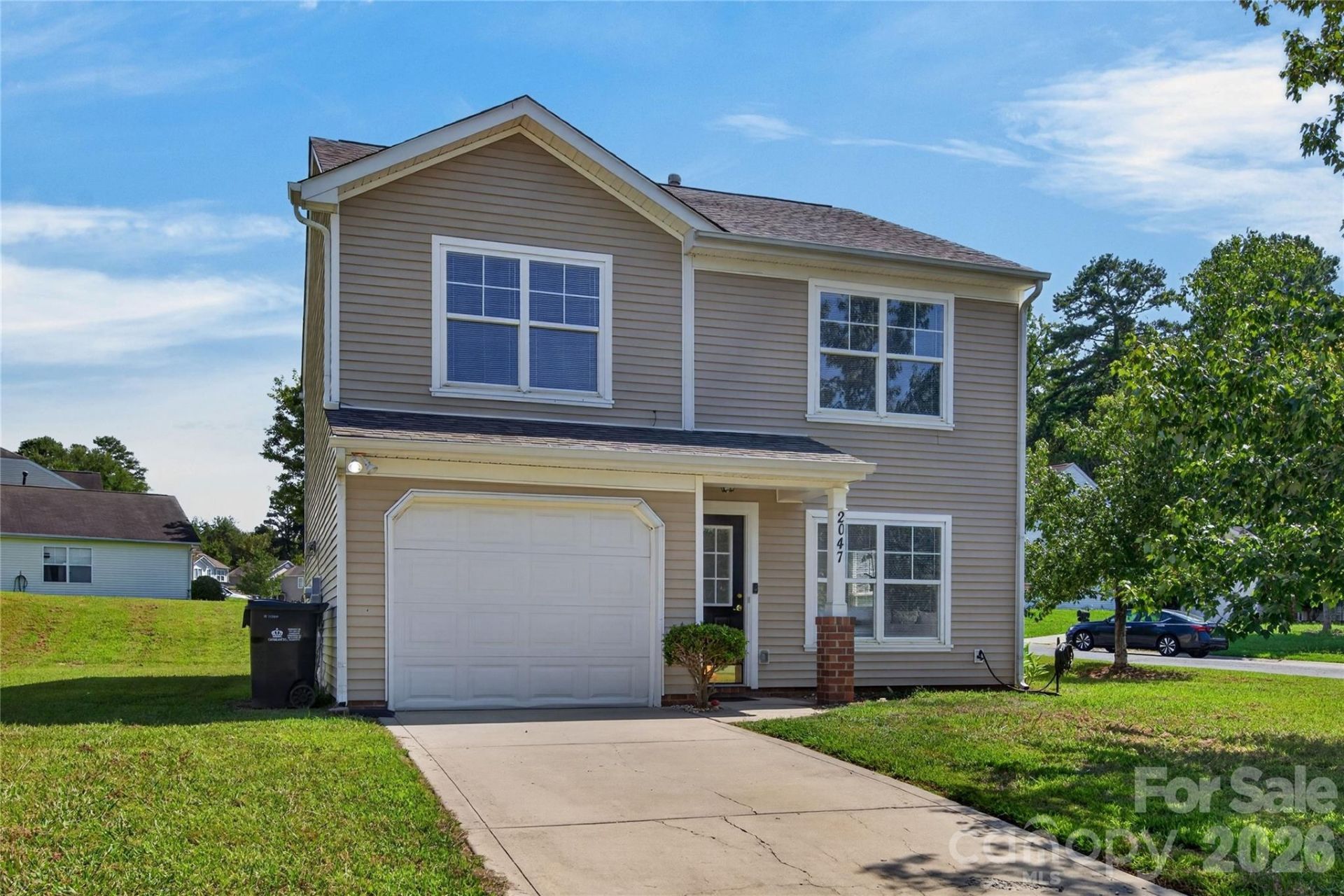 2047 Sonoma Valley Drive, Charlotte, NC 28214 Main Photo