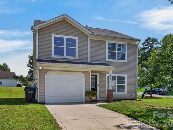 2047 Sonoma Valley Drive, Charlotte, NC 28214