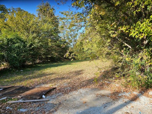 394 LACLEDE PL, Memphis, TN 38126