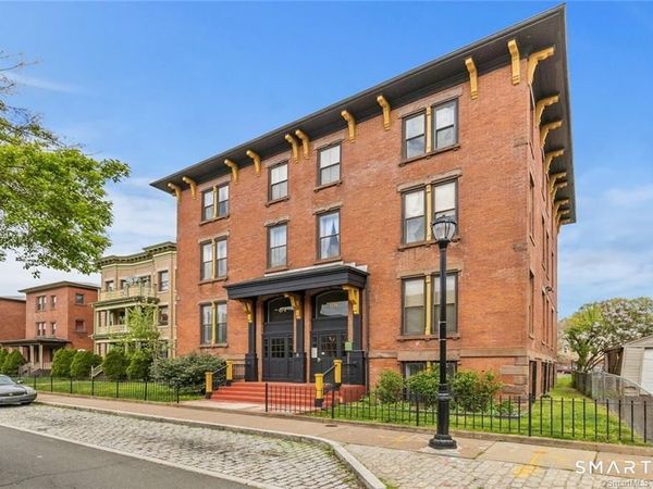 64-66 Congress, Unit 203, Hartford, CT 06114