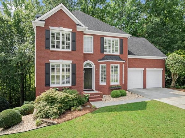 5595 Shepherds Pond, Alpharetta, GA 30004