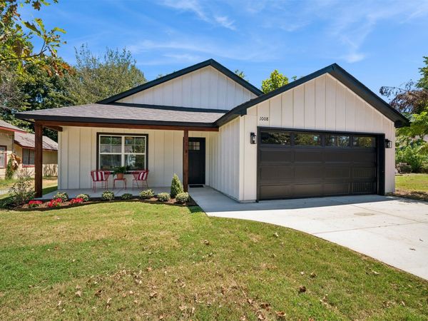 1008 N Sioux Avenue, Claremore, OK 74017