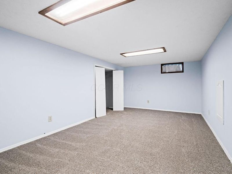 2116 Firestone Street, Columbus, OH 43228 Photo 26