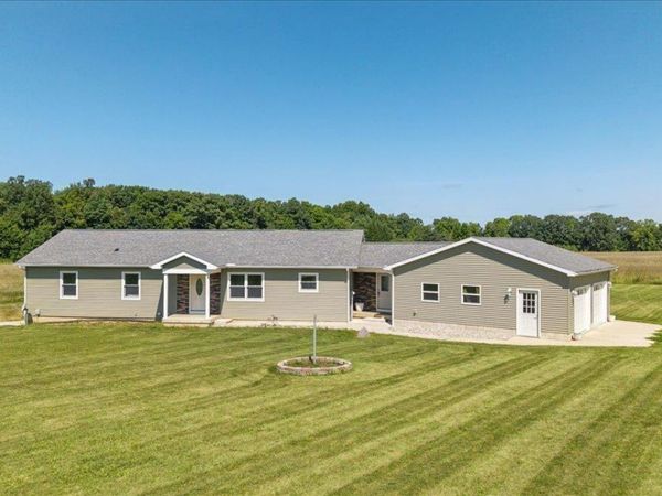 2150 Southard , Adrian, MI 49221