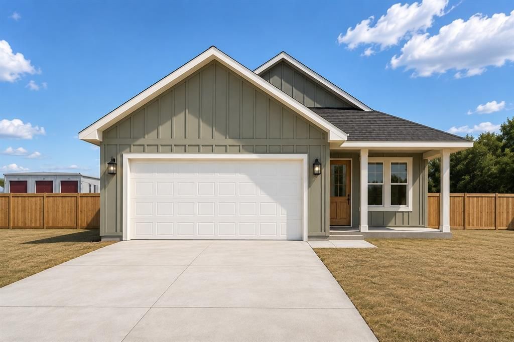 724 Glenda Court , De Leon, TX 76444 Main Photo