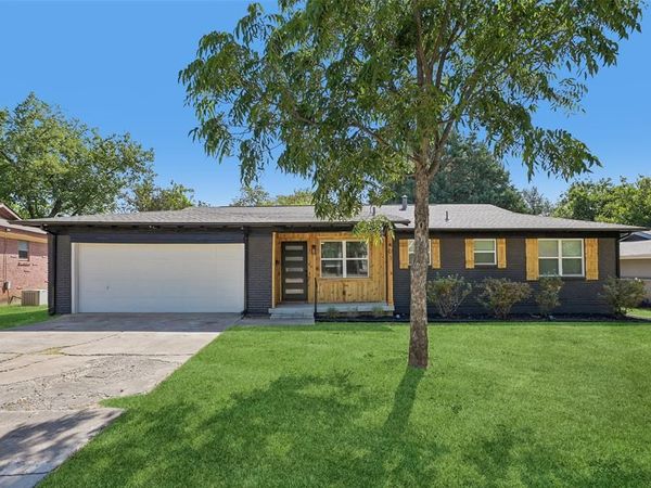 401 Vine Street, Euless, TX 76040