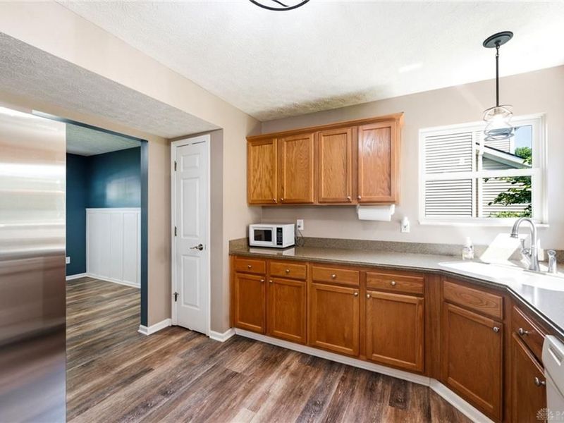 4258 Brickwood Drive, Hilliard, OH 43026 Photo 6