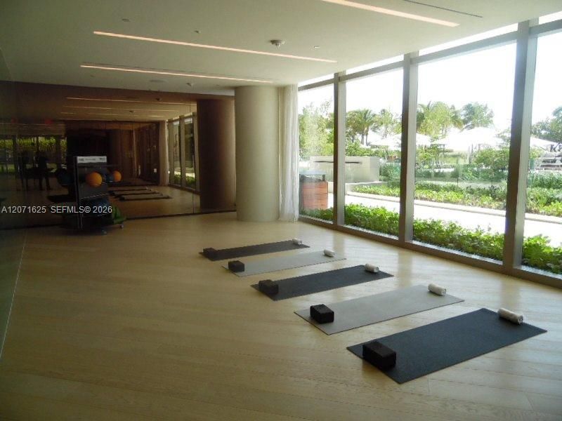 10201 Collins Ave , Unit 805, Bal Harbour, FL 33154 Photo
