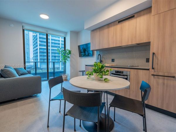 121 NE 5th St, Unit 1710, Miami, FL 33132