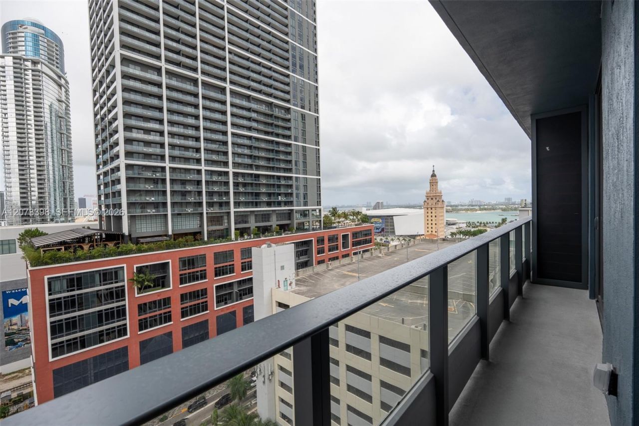 121 NE 5th St, Unit 1710, Miami, FL 33132 Photo