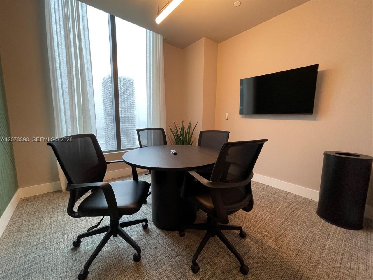 121 NE 5th St, Unit 1710, Miami, FL 33132 Photo