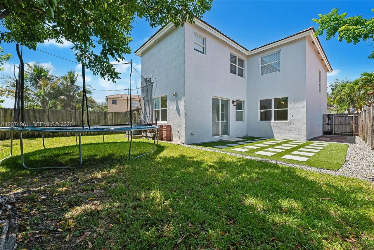 1567 SE 20th Ave , Homestead, FL 33035 Photo