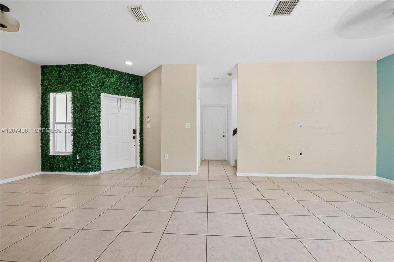 1567 SE 20th Ave , Homestead, FL 33035 Photo
