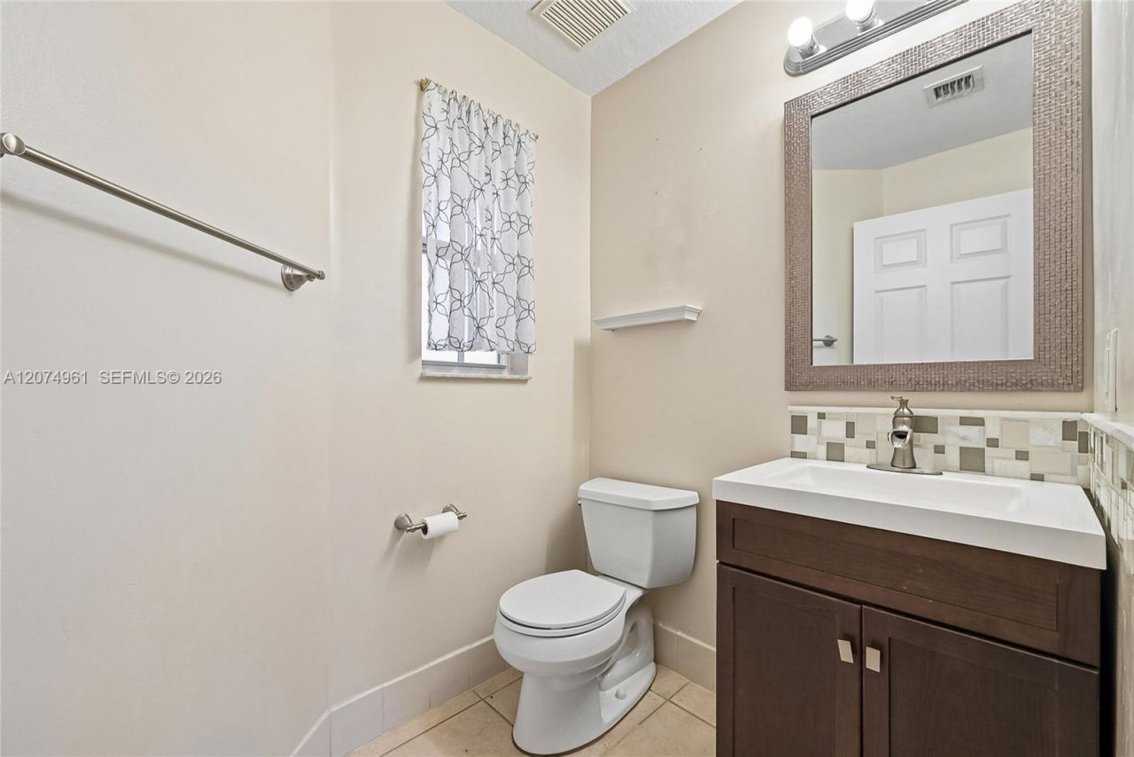 1567 SE 20th Ave , Homestead, FL 33035 Photo