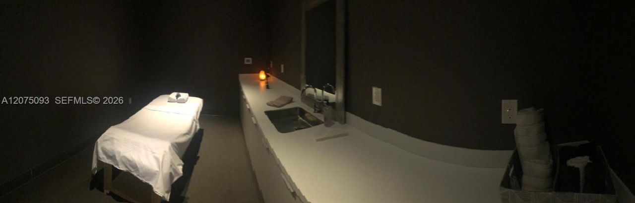 1600 NE 1st Ave , Unit 1102, Miami, FL 33132 Photo