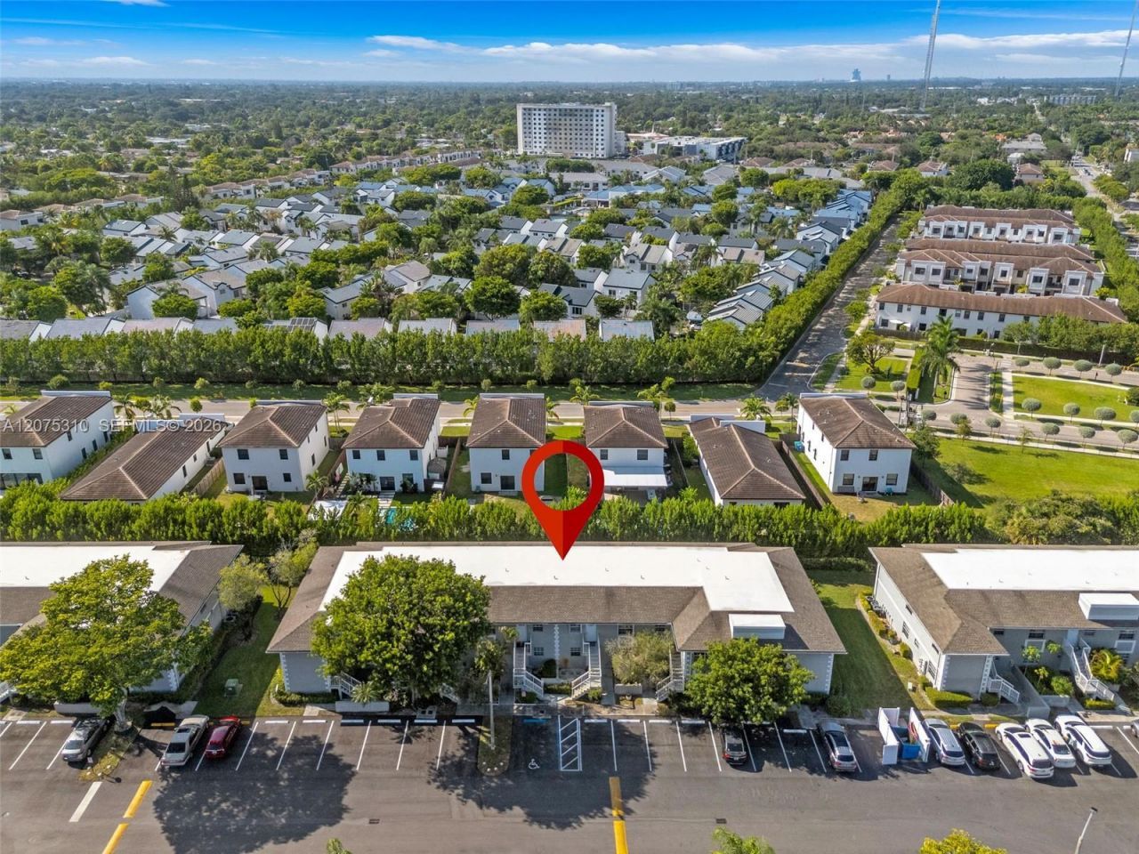 426 NE 210th Cir Ter , Unit 103-2, Miami, FL 33179 Photo