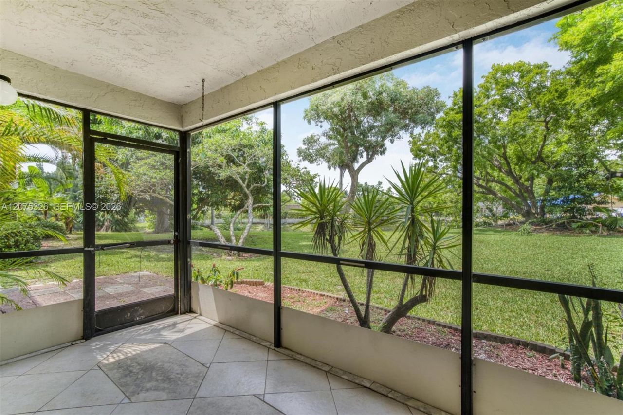 709 Gardens Dr , Unit 101, Pompano Beach, FL 33069 Photo