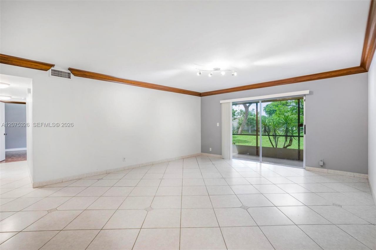 709 Gardens Dr , Unit 101, Pompano Beach, FL 33069 Photo