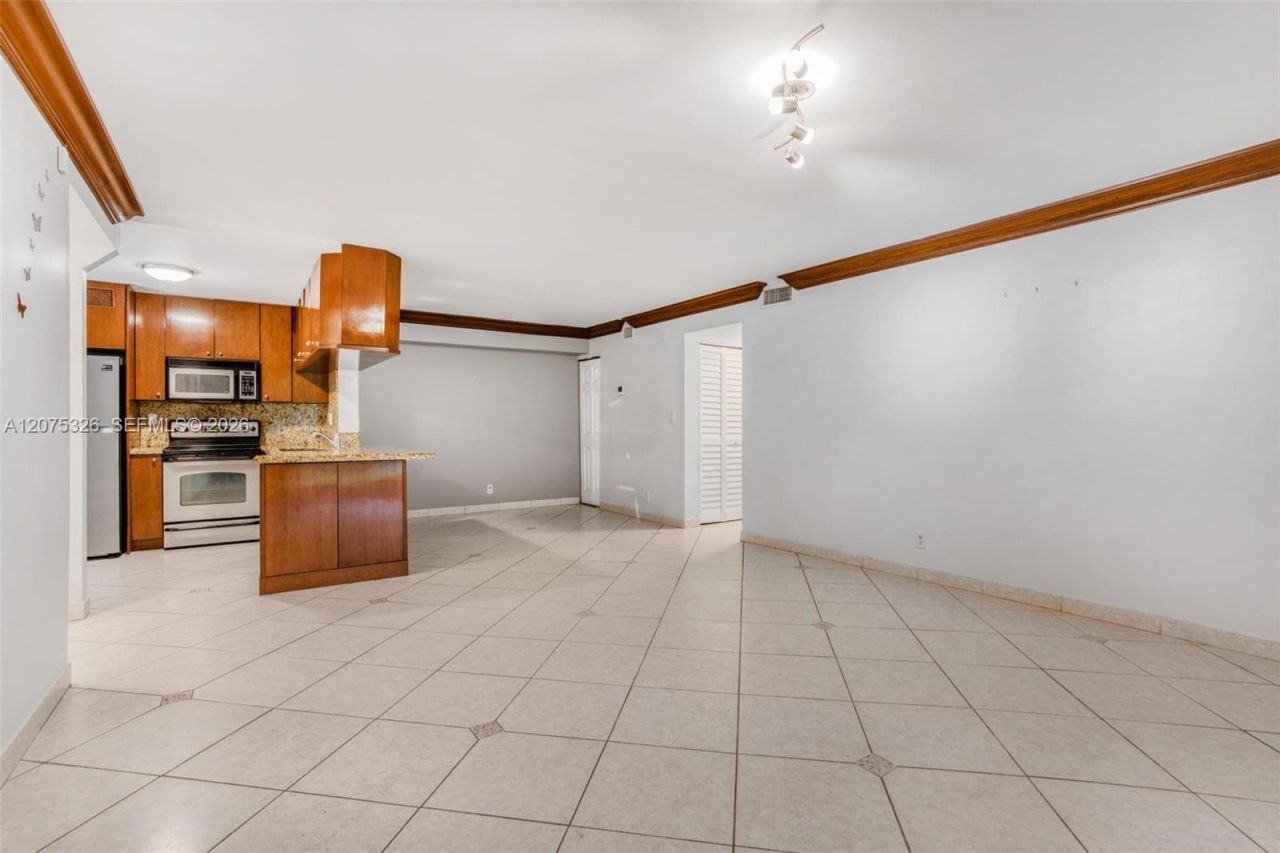 709 Gardens Dr , Unit 101, Pompano Beach, FL 33069 Photo