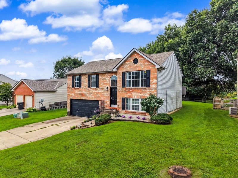 2659 Hannah Jo Court, Hebron, KY 41048 Photo 2