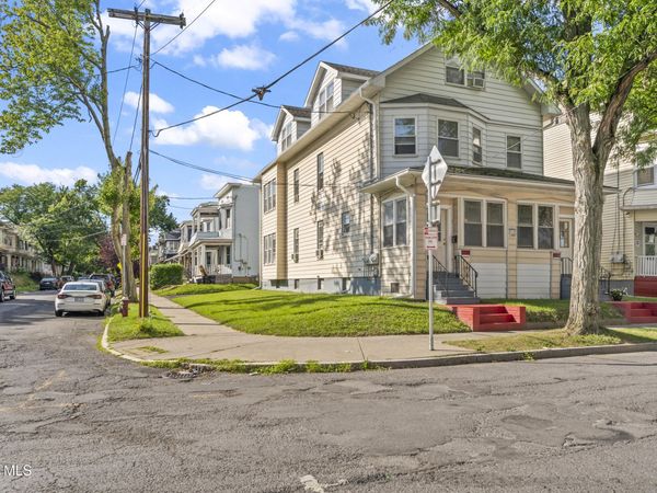145 Ontario Street, Albany, NY 12206