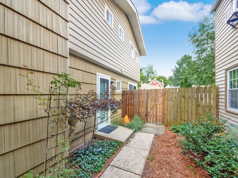 778 S Cassingham Road, Columbus, OH 43209 Photo 40