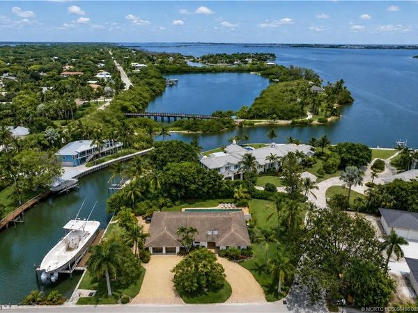 2 Island Road , Sewalls Point, FL 34996