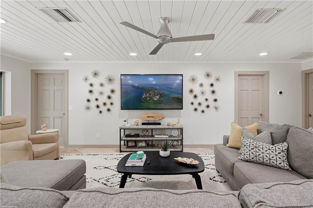 2 Island Road , Sewalls Point, FL 34996 Photo