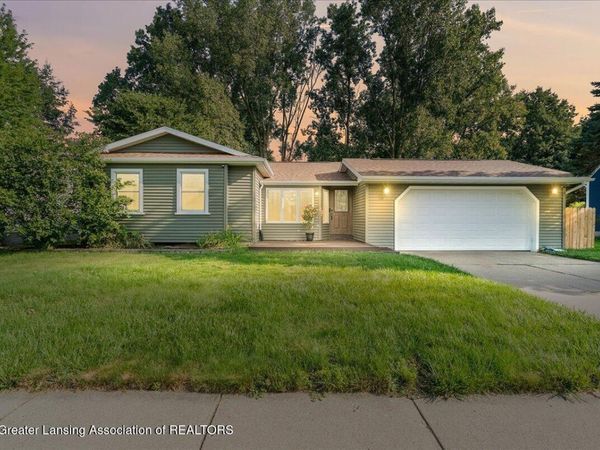 4210 Turnbridge Drive, Holt, MI 48842