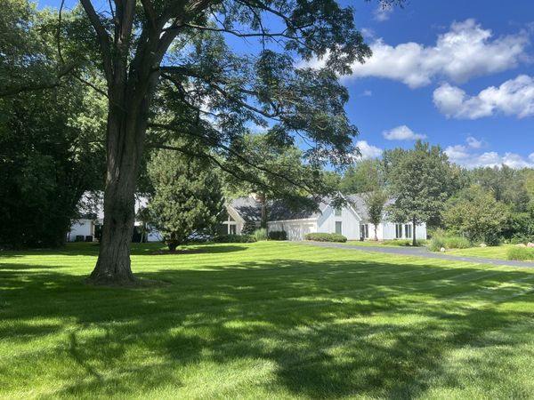 7716 Crystal Springs Road, Bull Valley, IL 60098