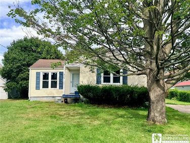 414 Mullet Street , Dunkirk, NY 14048