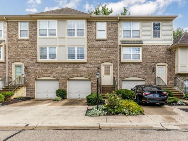 2452 Doeview Court, Cincinnati, OH 45230