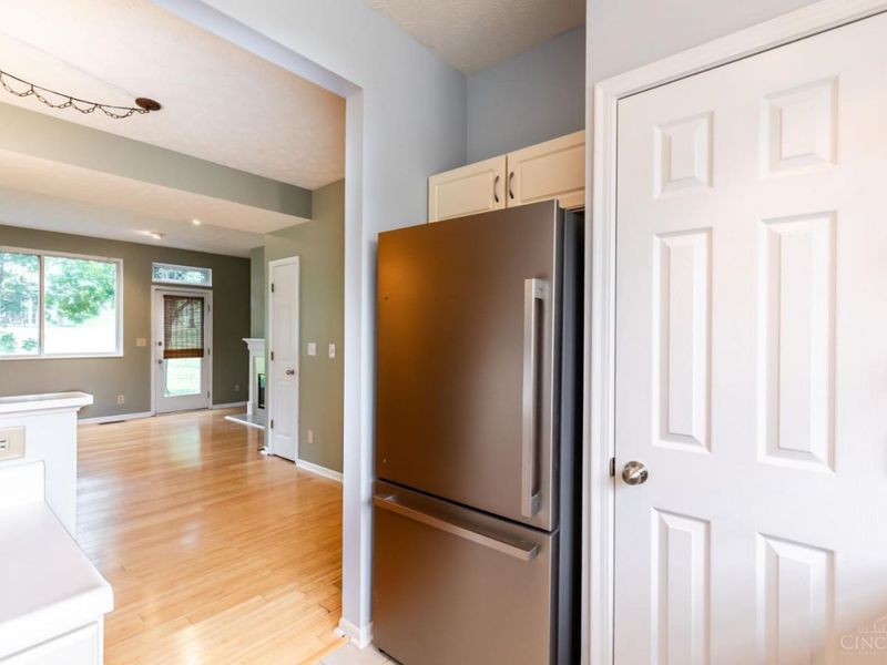 2452 Doeview Court, Cincinnati, OH 45230 Photo 14
