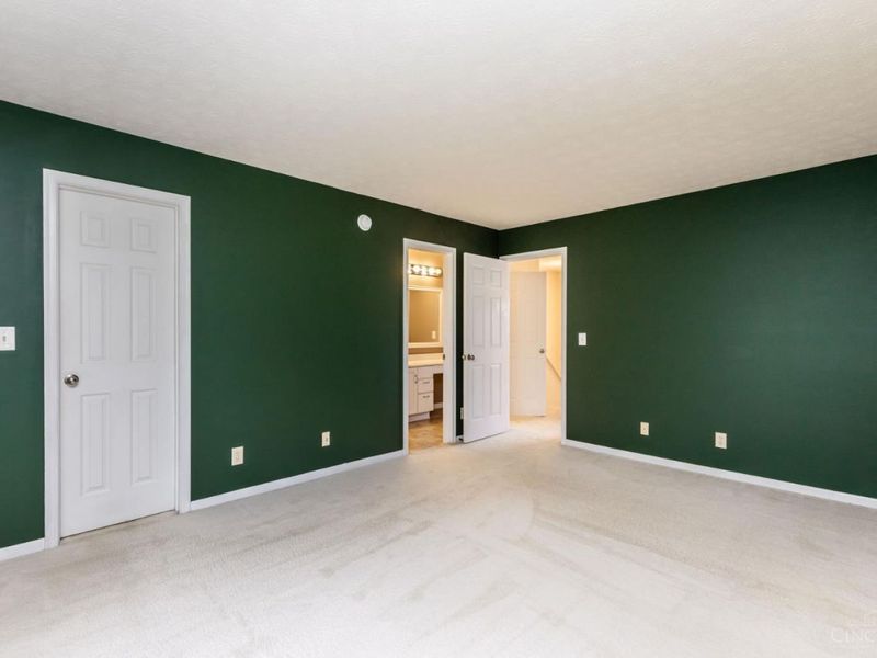 2452 Doeview Court, Cincinnati, OH 45230 Photo 20