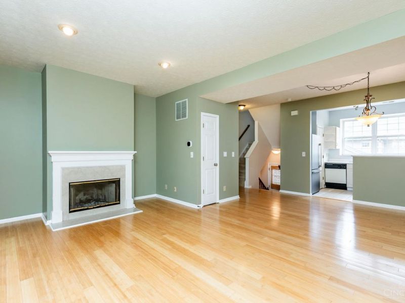 2452 Doeview Court, Cincinnati, OH 45230 Photo 9