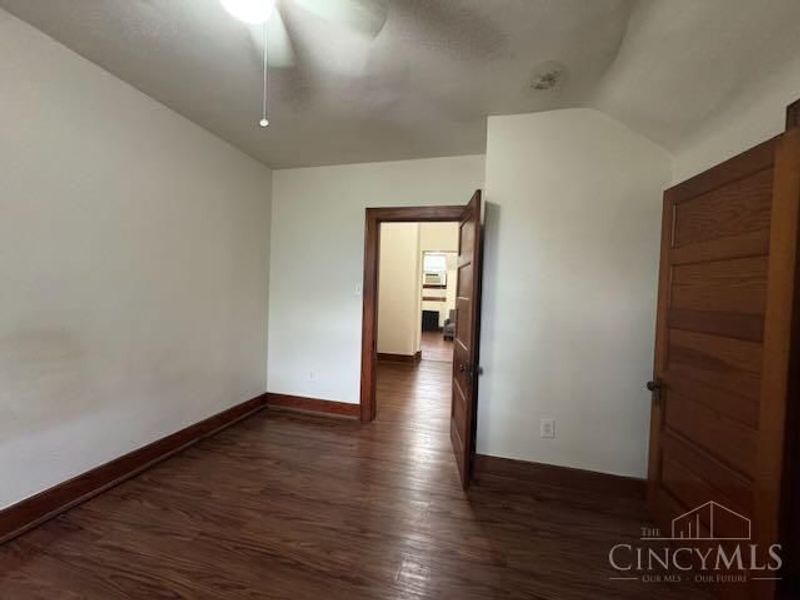 230 Rockdale Avenue, Cincinnati, OH 45229 Photo 6