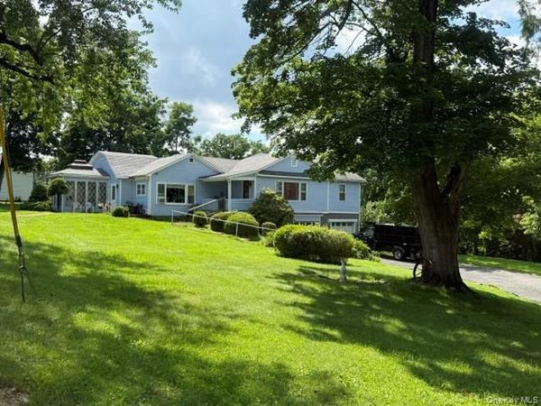 26 Crest Road , Newburgh, NY 12550