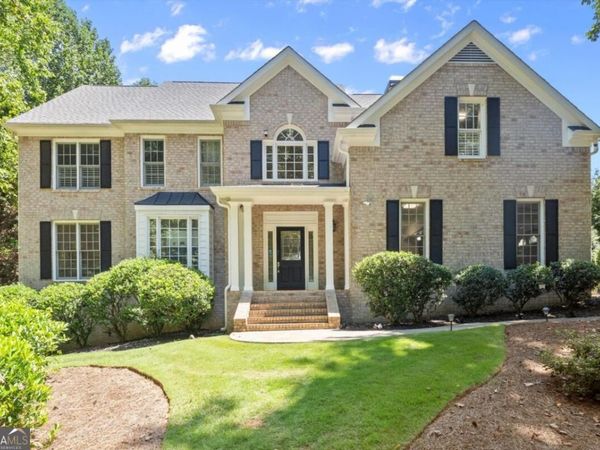 5020 Hamptons Club Drive, Alpharetta, GA 30004