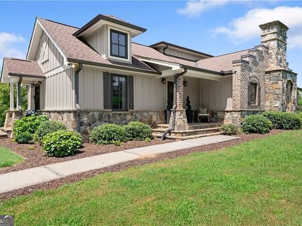 4135 Leach Road, Gainesville, GA 30506